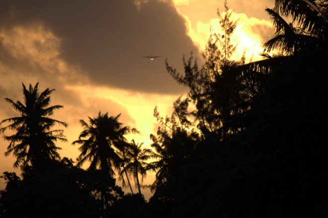 plane arriving on Rangiroa