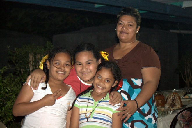 Sateki's wife and three girls